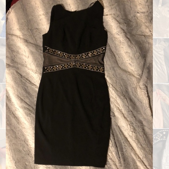 Dresses & Skirts - ✨NWT Mesh Side Cutout Dress!
